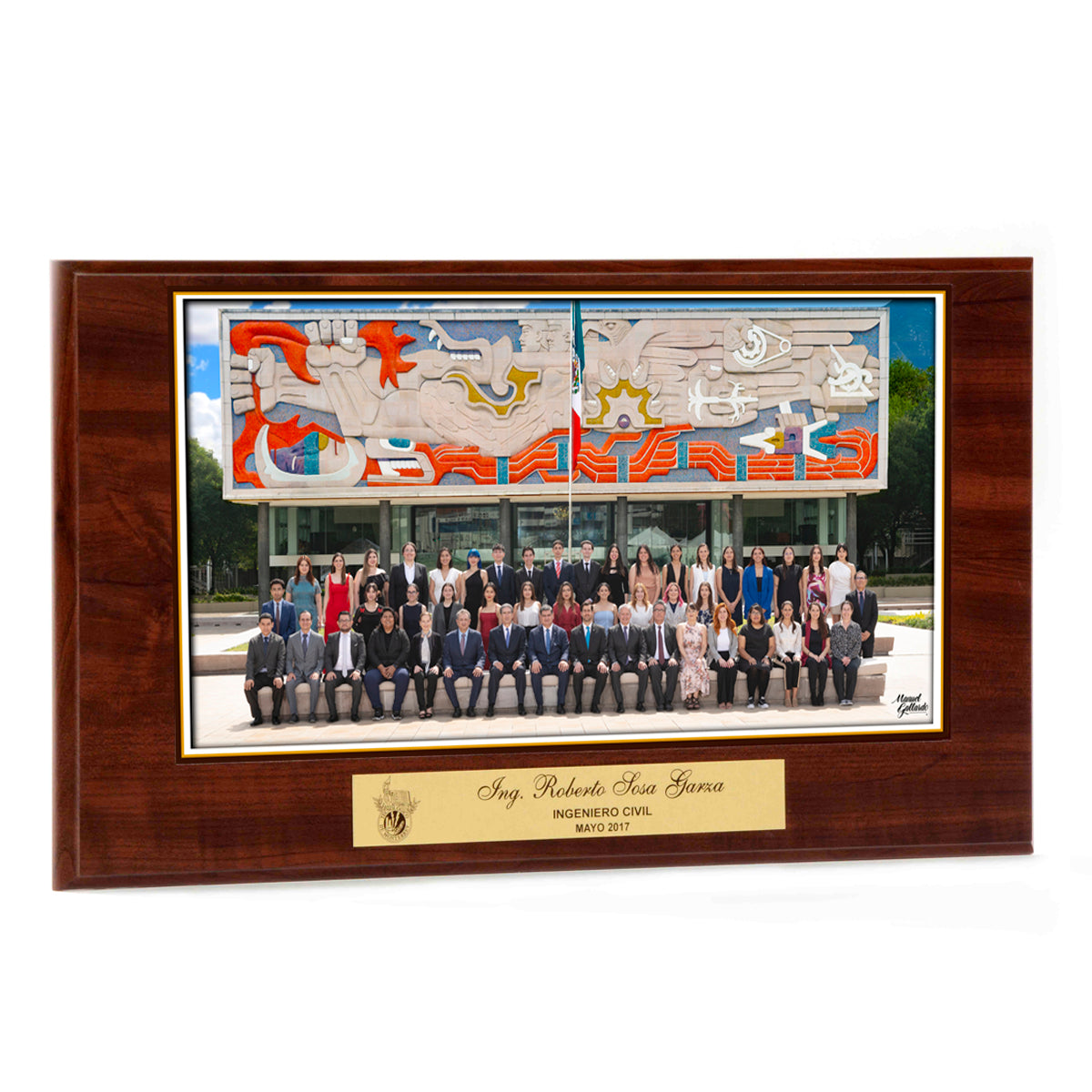 Modelo 19 - Foto 9x17” con placa dorada personalizada y base café