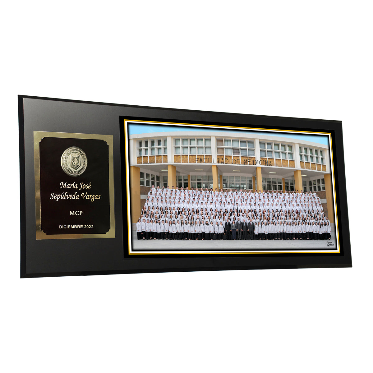 Modelo 31 - Foto 11x20” con placa negra personalizada, logo realzado y base negra